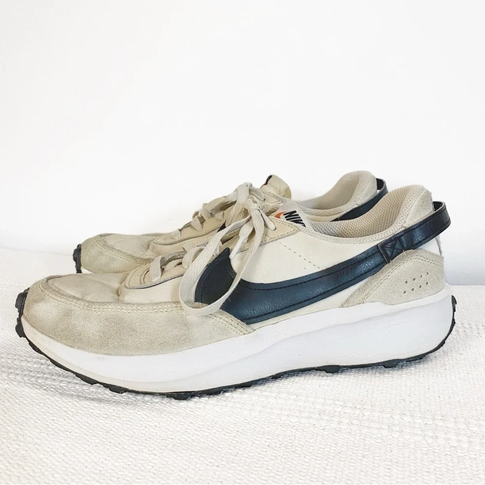 Nike waffle debut